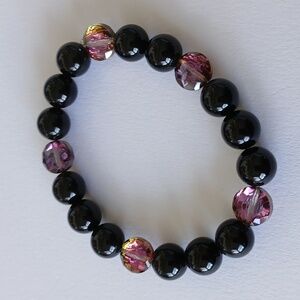 Elegant Black Lapis and Pink Irredescent Beaded Bracelet